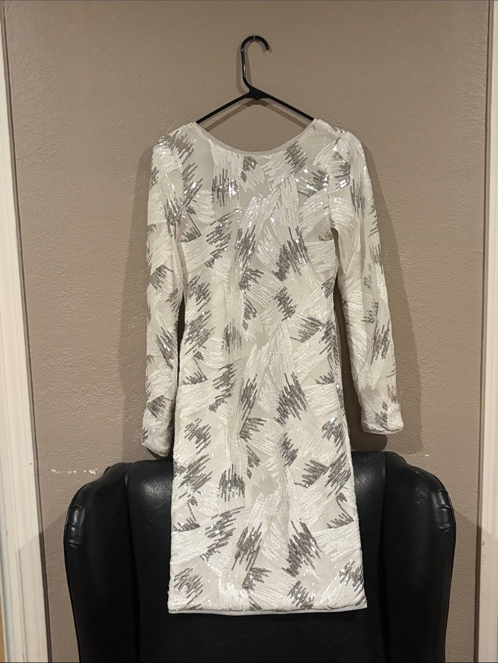 BCBGMaxAzria Kamila Long Sleeve Sequin Dress